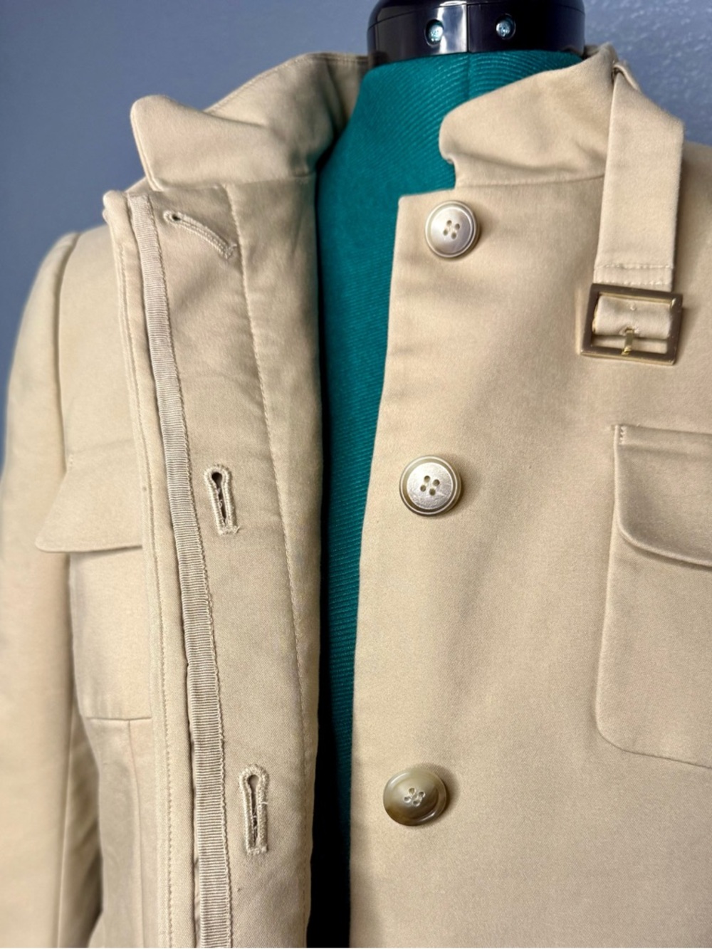 Ann Taylor Cream Utility Jacket Buckle Neck Size 12 Tailored Lightweight - Picture 15 of 16